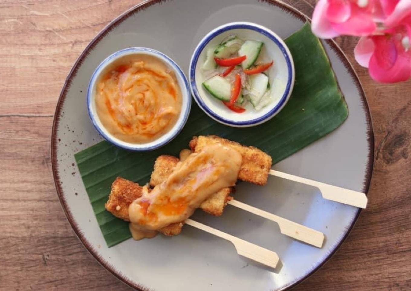 Crispy tofu satay and Ajard sauce ðŸŒ¿