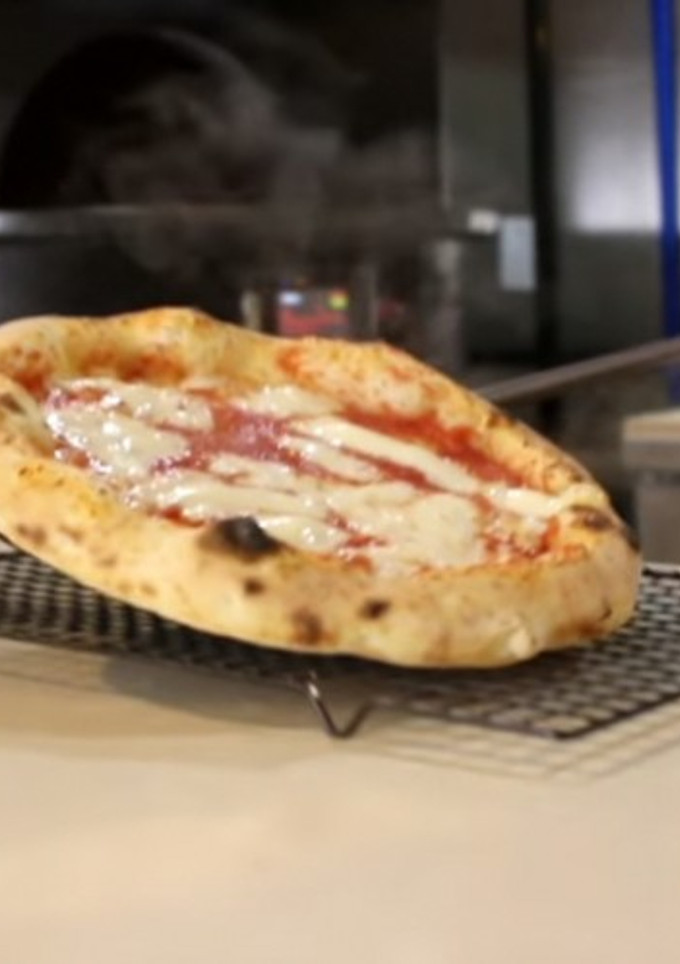 Una foto de Pizza Napolitana 70% hidratación (receta de Vito Iacopeli)