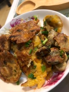 รูปของ หอยทอด+หอยนางรมทอด 🍳🦪 (แป้งน้อยๆ ไข่เน้นๆ มันน้อยด้วย)