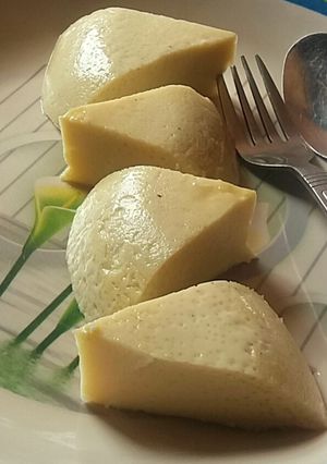 A picture of Egg custard.