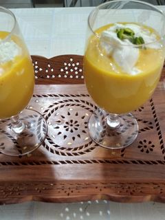 عکسی از دستور شیر و انبه وبستنی🍨