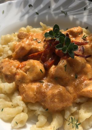 Tejfölös csirkepaprikás kicsit másképpen recept fotója