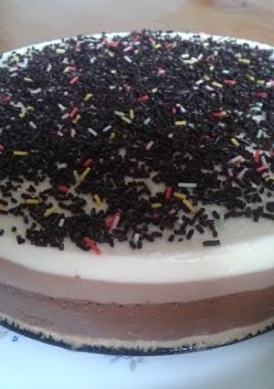 Foto principal de Tarta de chocolate de tres colores