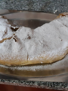 Una foto de Apfelstrudel (Strudel de Manzanas)