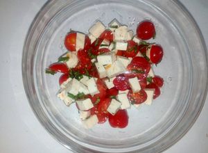 Una foto de Ensalada caprese
