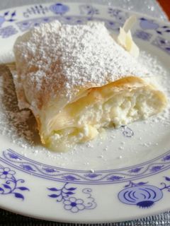 Túrós rétes recept fotója