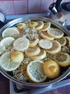 Bodzaszörp recept fotója