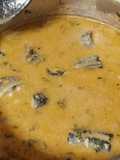 Anguilas con salsa
