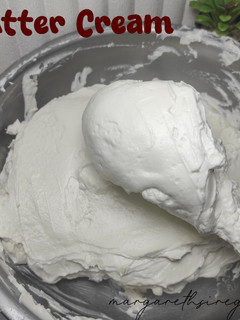Foto resep Butter cream 3 bahan (Tidak ngendal dilidah)