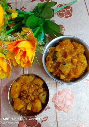 কুমড়োর ছক্কা (kumror chakka recipe in bengali) রেসিপির প্রধান ছবি