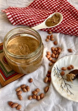 पीनट बटर (Peanut Butter recipe in hindi) रेसिपी मुख्य फोटो