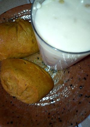 A picture of Kunun gyada with Alale.