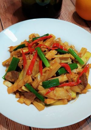 炒桂竹筍 ⭐ 家常料理 的食譜成品照片