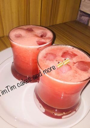 A picture of Watermelon smoothie.