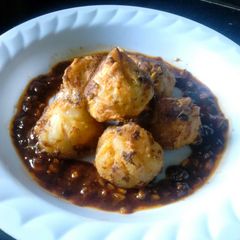 A picture of Tandoori paneer momos.