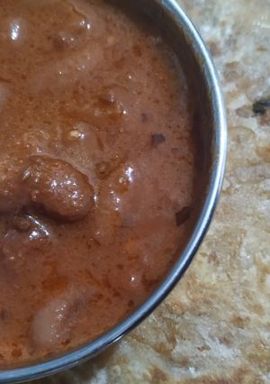 காஷ்மீர் ராஜ்மா சப்ஜி (Kashmir Rajma Sabji Recipe in Tamil) செய்முறை முக்கிய புகைப்படம்