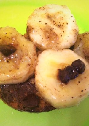 A picture of Sweet bananas with chocolate chips! Easy dessert or breakfast!.