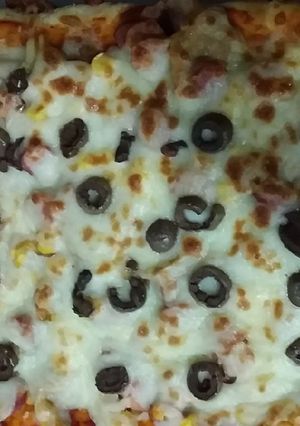 صورة لوصفة 😋 بيتزا بطاووق على طريقة رشا 😋