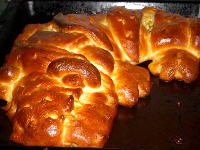 Töltött krokodil-kenyér recept recept fotó