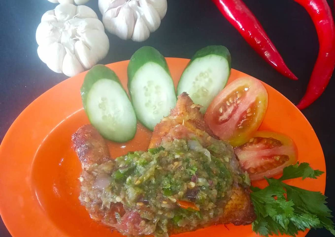 Ayam goreng sambel pencak