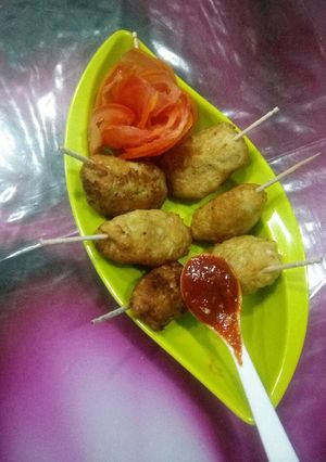 A picture of Suji potato lolypop.