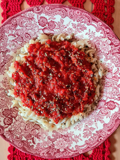 Una foto de Salsa de tomate 🍅 tipo Filetto sin azúcar 🍝