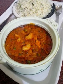 काजू मटर करी (Kaju matar curry recipe in hindi) रेसिपी मुख्य फोटो