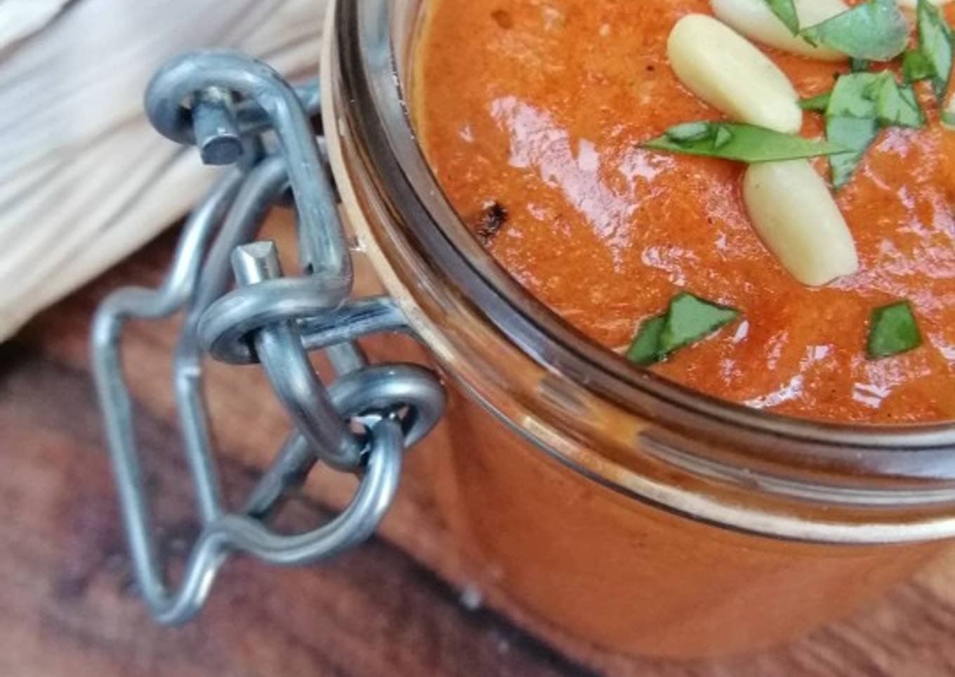 Chargrilled red pepper pesto