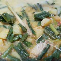 Gulai kentang udang kacang panjang রেসিপির প্রধান ছবি