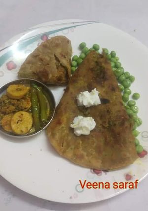 हरे मटर के पराठे (hare matar ke parathe recipe in Hindi) रेसिपी मुख्य फोटो