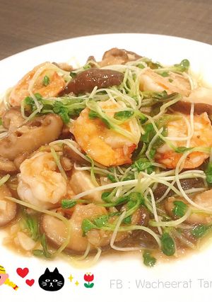 รูปของ ต้นอ่อนหัวไชเท้าผัดกุ้ง