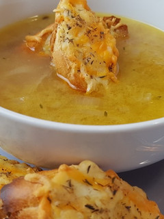 Una foto de Sopa de cebolla