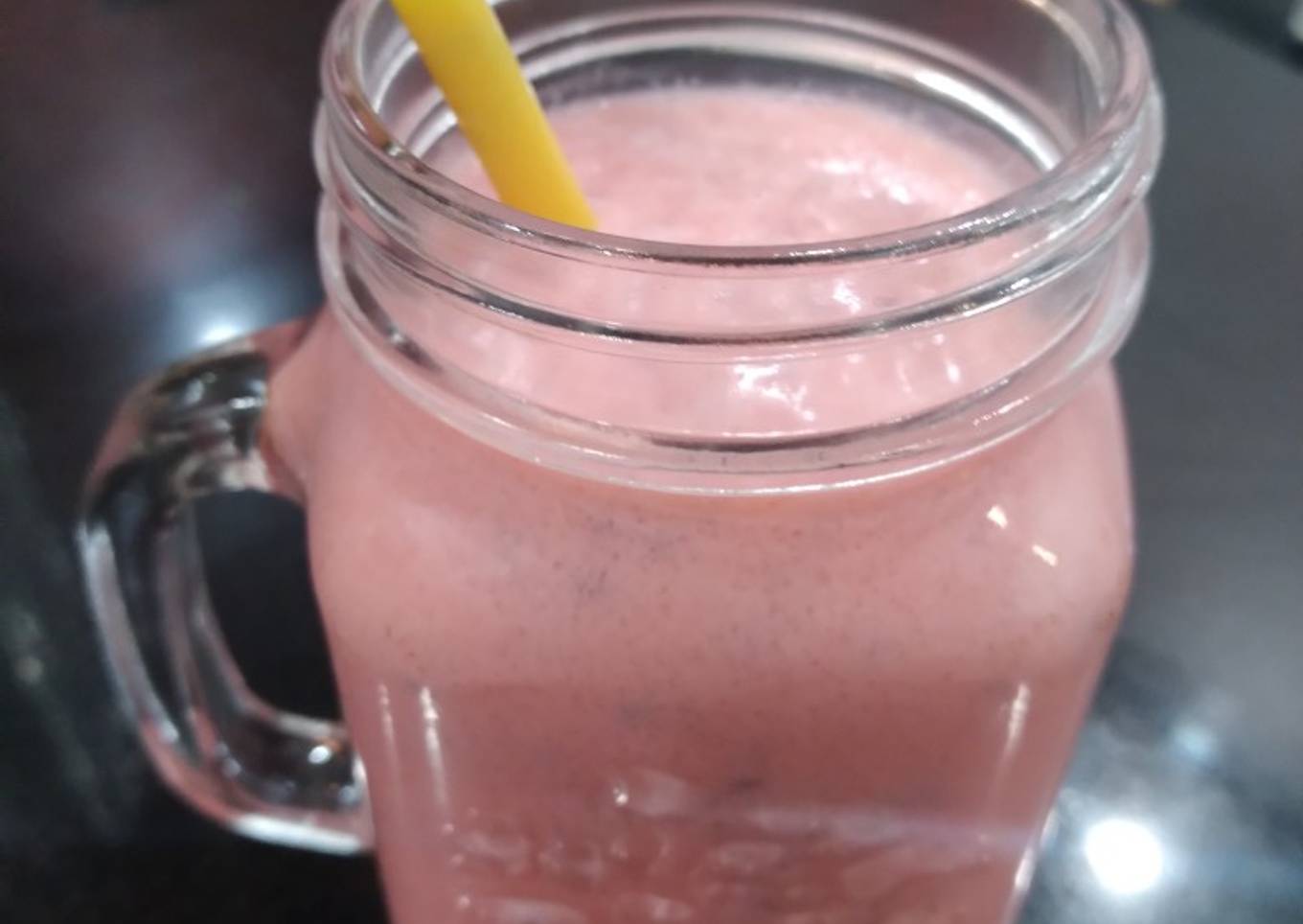 Healthy Gond Chia Drink
