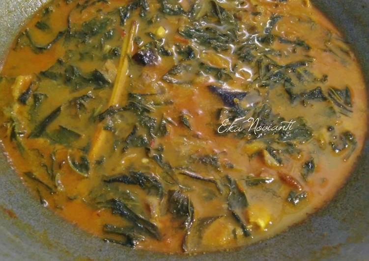 Resep Gulai tetelan+daun singkong, Bikin Ngiler