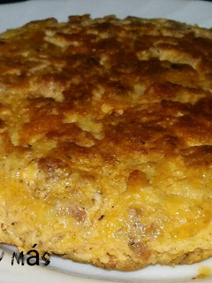 Una foto de Tortilla-soufflé de chichas de chorizo