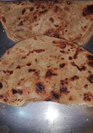 A picture of Aloo Paratha.