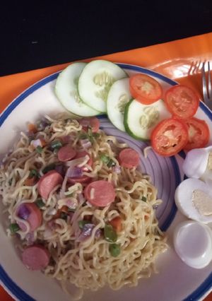 A picture of Noodles.