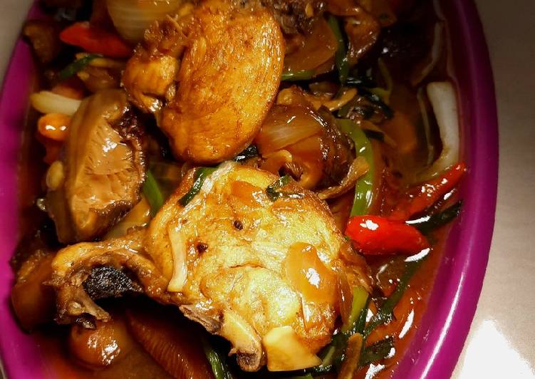 Cara Gampang Menyiapkan Ayam jamur kecap Anti Gagal