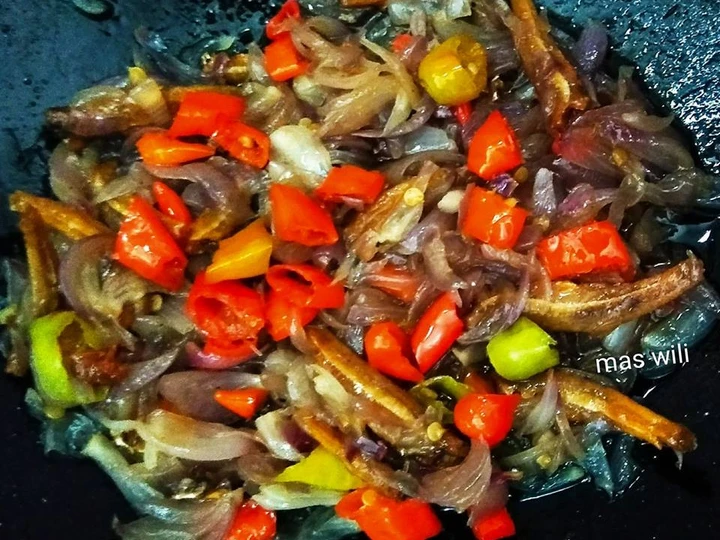 Cara Mudah Membuat Resep Sambal Bawang teri Pedas yang Lezat Sekali Anti Ribet, Lezat