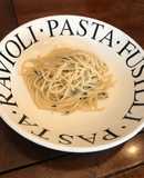 Spaghetti con alcaparras