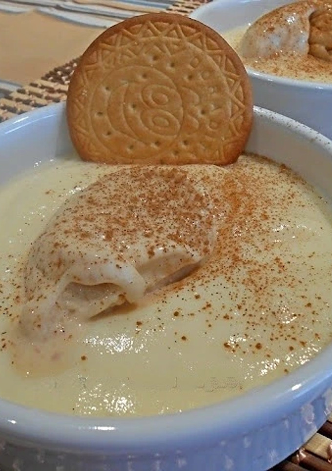 Una foto de Natillas con helado de galleta