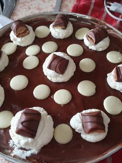 Una foto de Tarta de kinder Bueno y Kinder Cheesecake