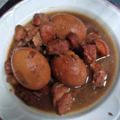 A picture of Babi kecap daging samcan.