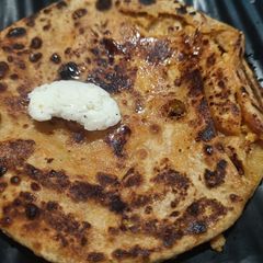 A picture of Dhaba Style Gobhi Parathe.