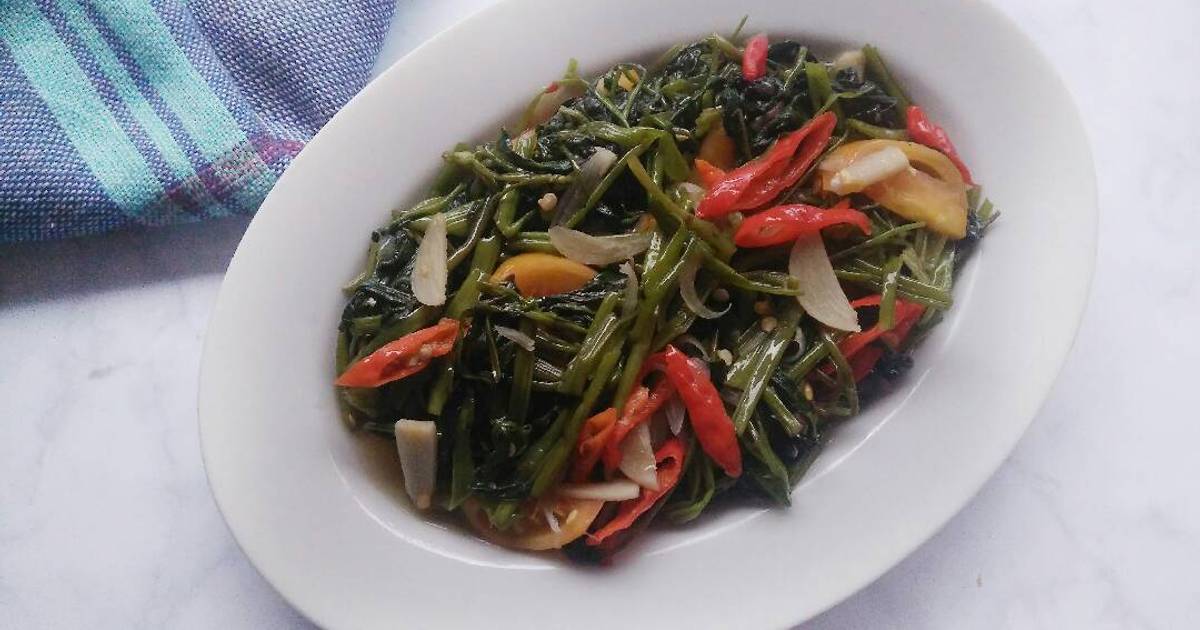 Resep Kangkung Saus Tiram Oleh Wina Kartika Cookpad