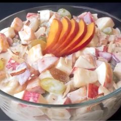 A picture of Cream Fruit Chaat.