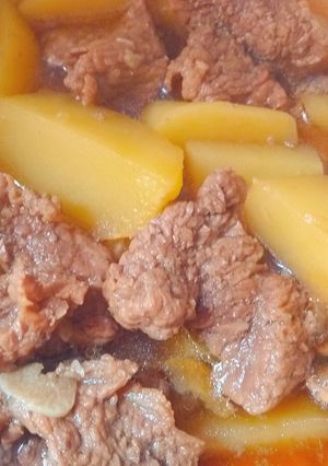 Foto resep Semur Daging Sapi & Kentang