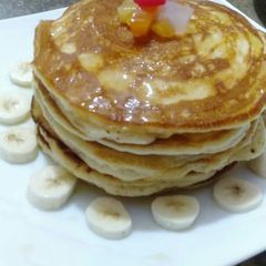 A picture of Healthy nashta for my kids banana pancakes 🥞.
