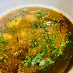 Aloo gosht A picture of Aloo gosht.