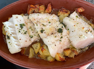 Foto principal de Bacalao al horno con patatas